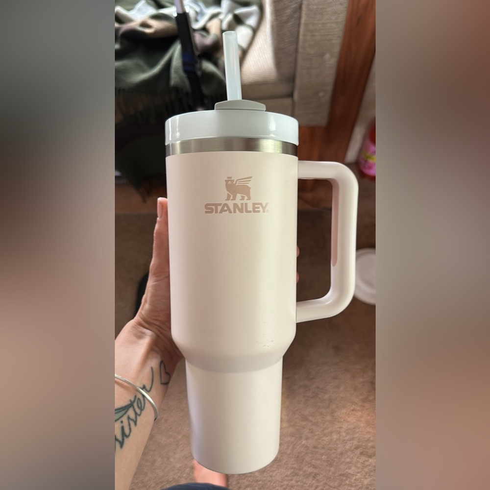 40oz Stanley tumbler